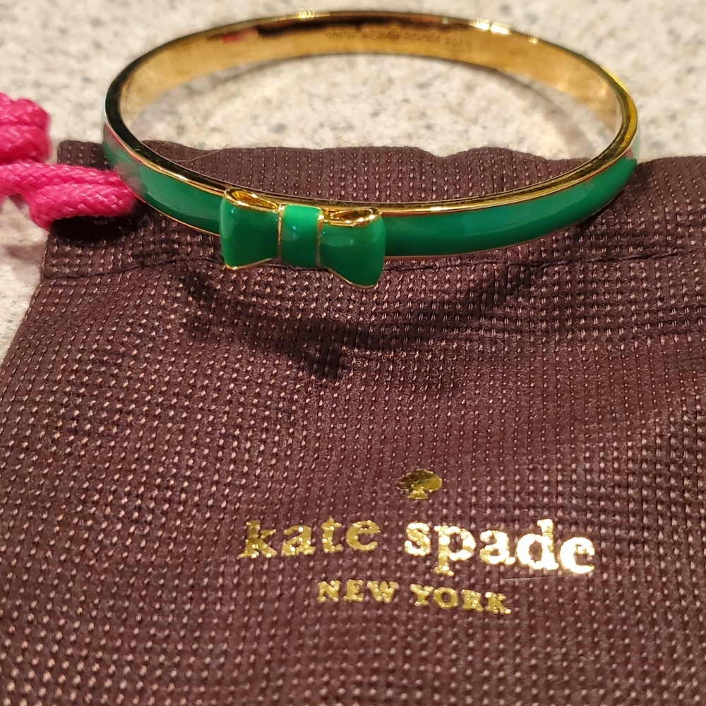 Kate Spade GREEN Take A Bow bangle